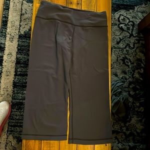 Lululemon  capri leggings. Size 6 with wide leg. Lightly worn. Inner pocket.